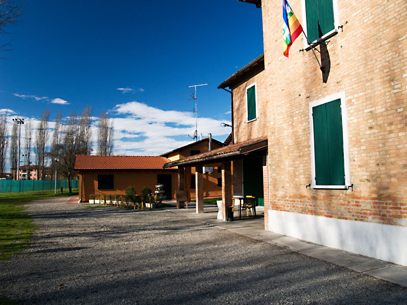 ADEGUAMENTO E RIQUALIFICAZIONE IMPIANTO ELETTRICO CENTRO SOCIALE A FUNO DI ARGELATO