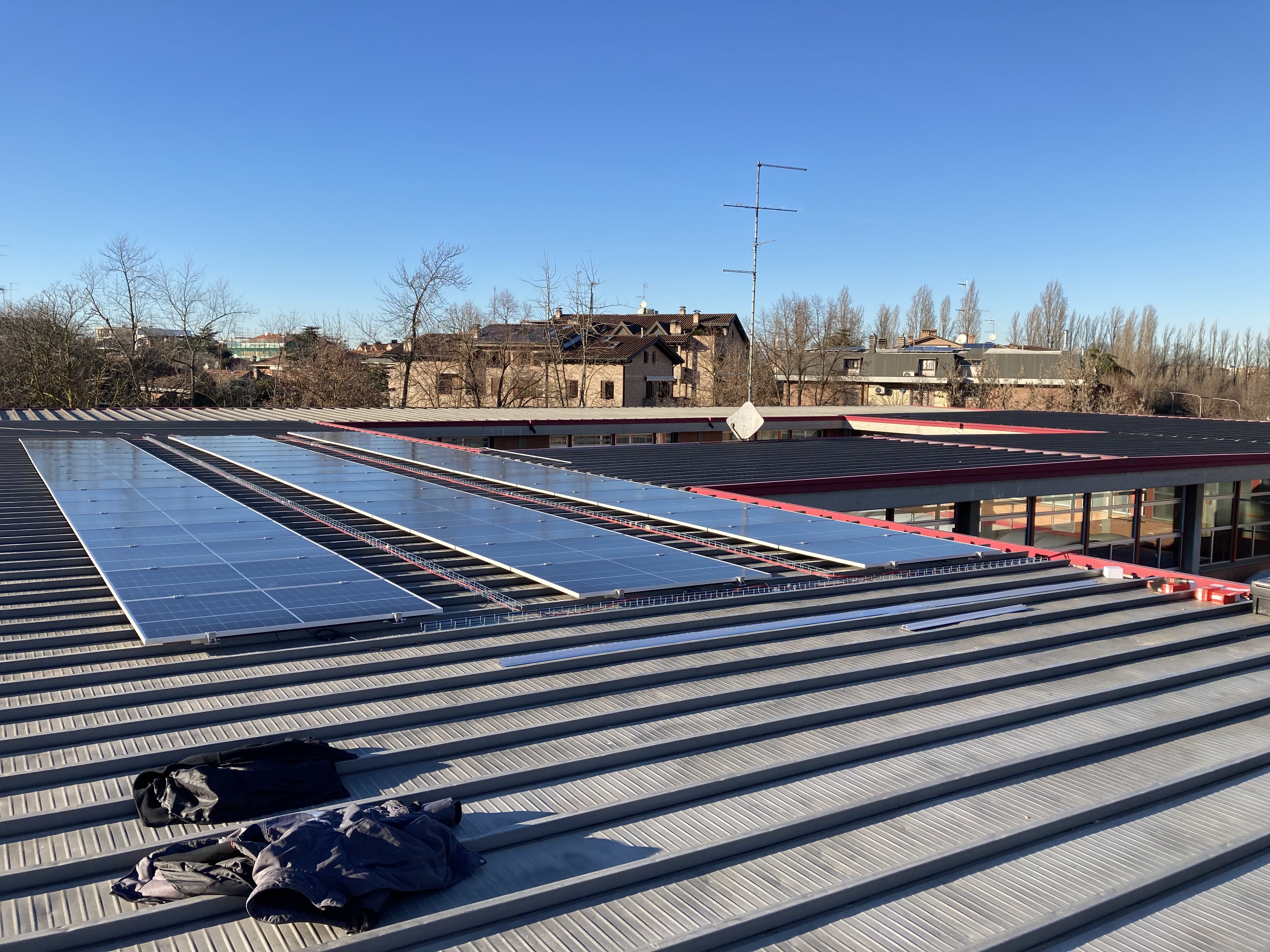 Fotovoltaico per tre Scuole 271