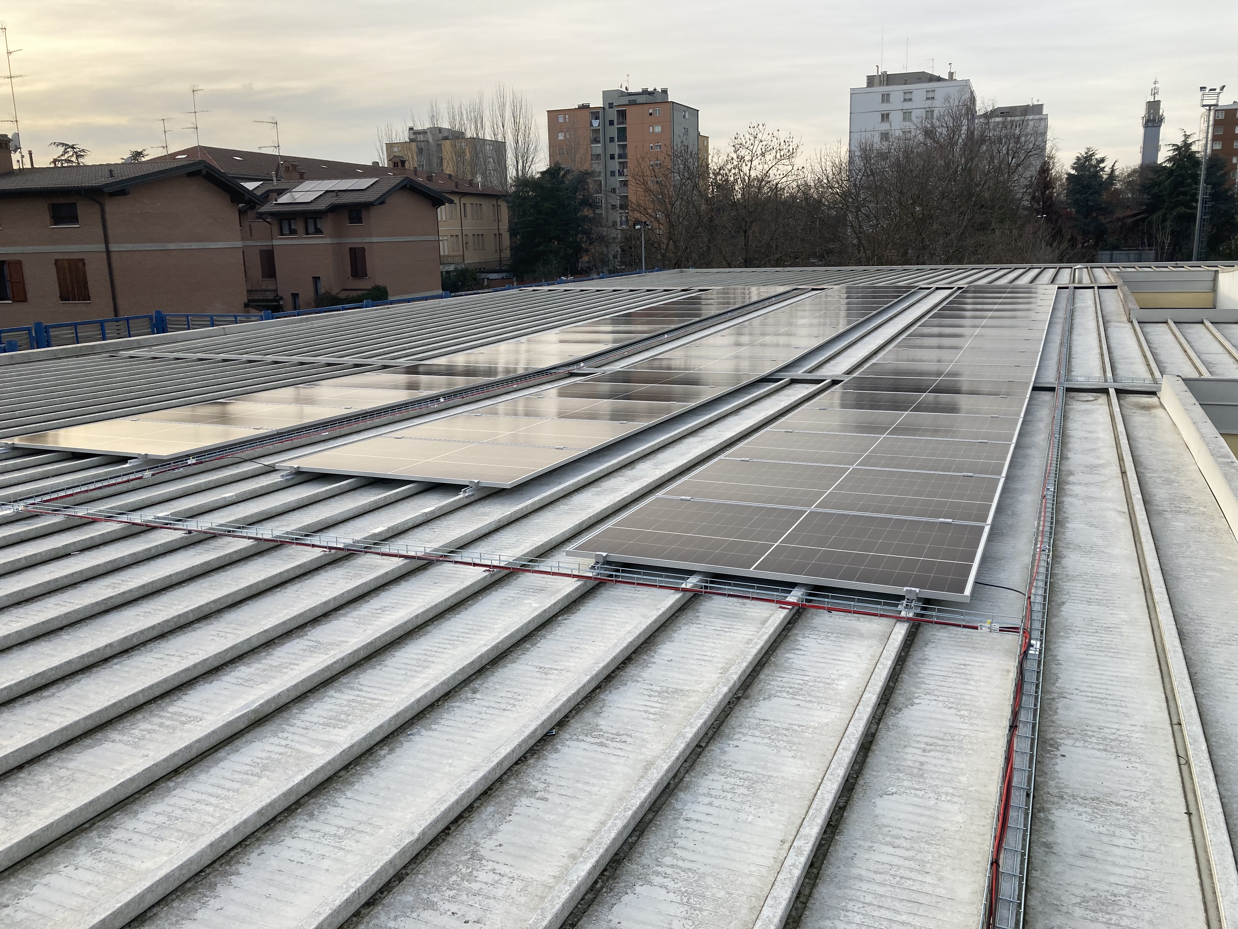 Fotovoltaico per tre Scuole 266