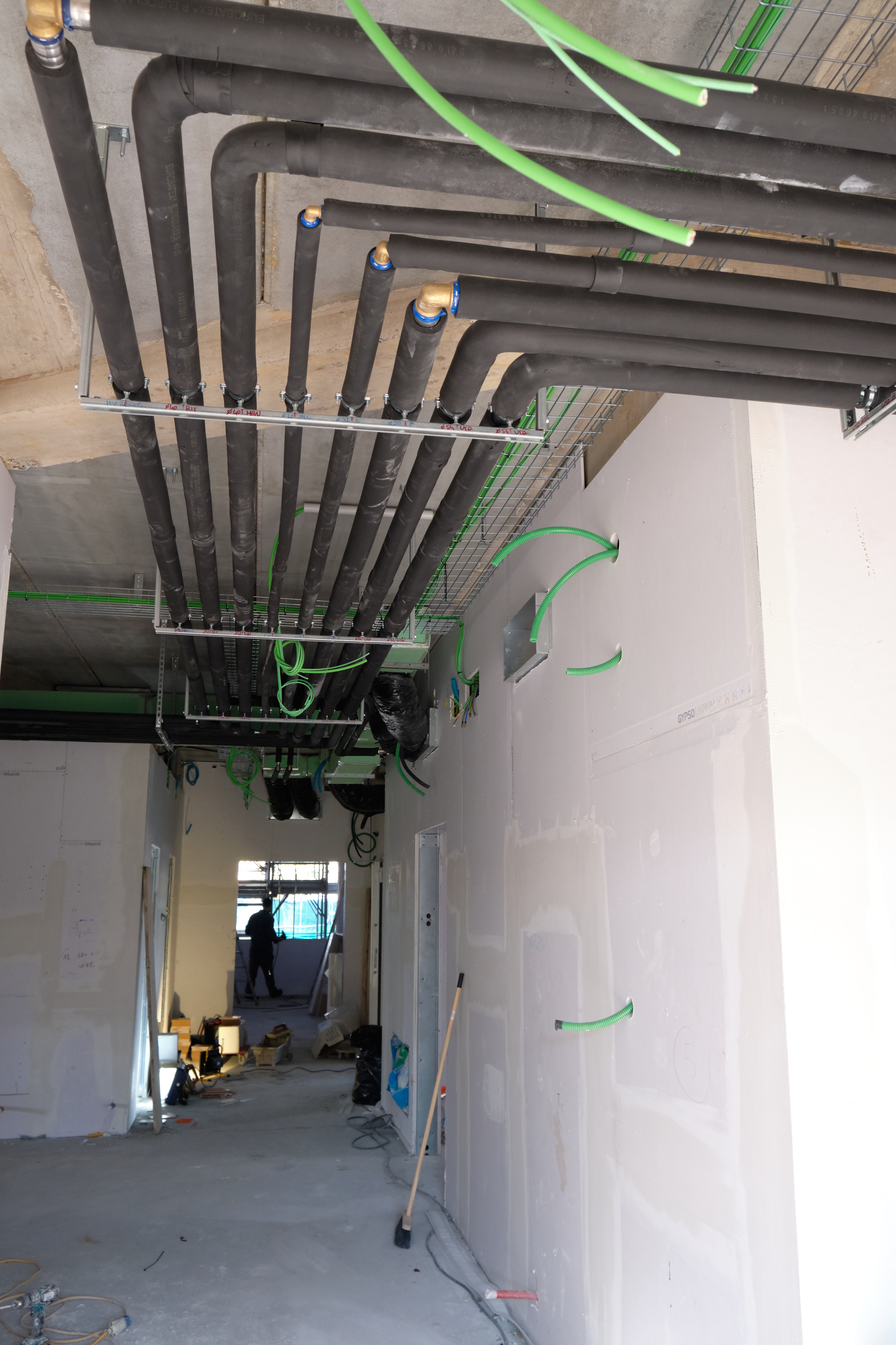 Realizzazione Impianti Elettrici e Meccanici Istituto Selmi e Corni 55