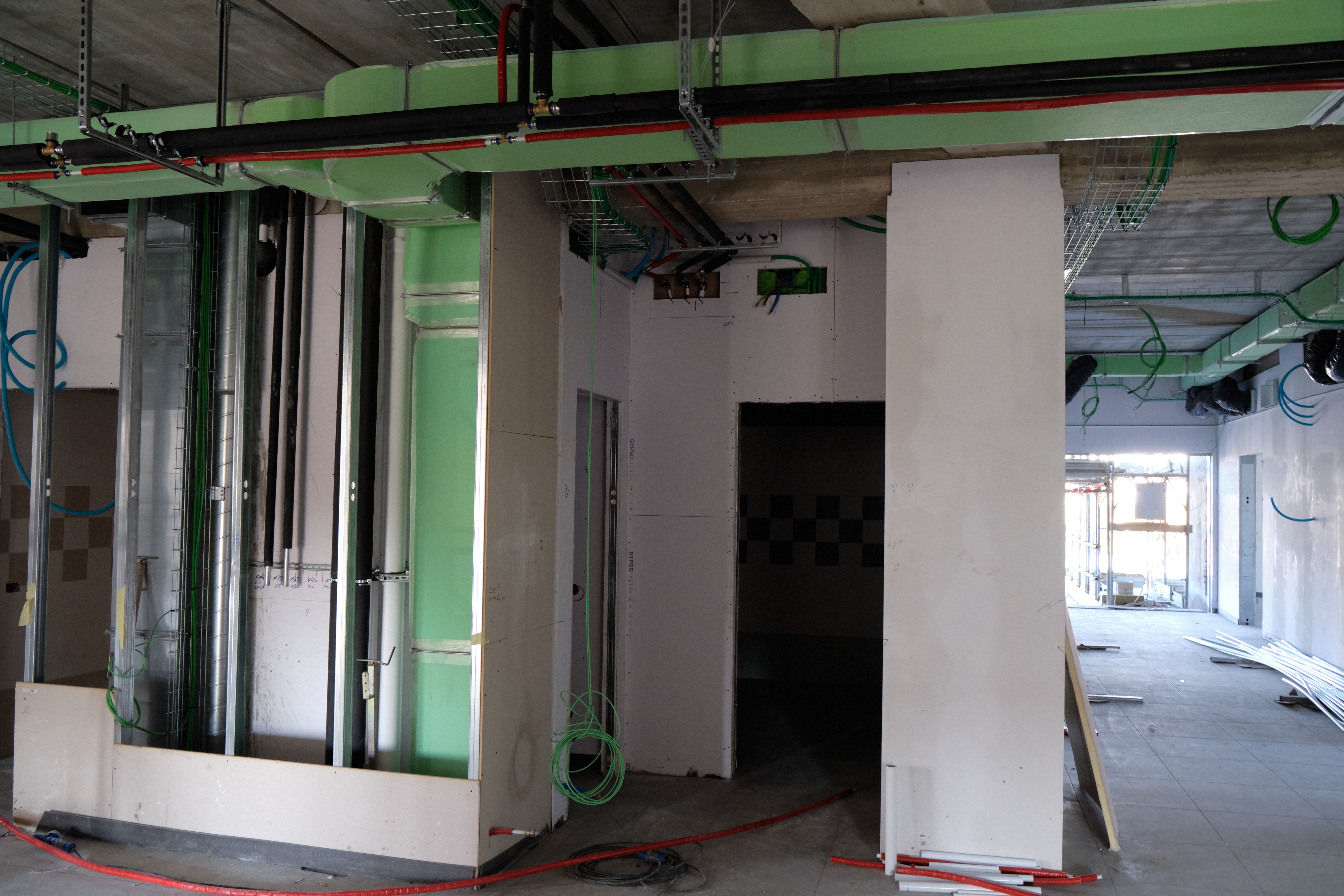 Realizzazione Impianti Elettrici e Meccanici Istituto Selmi e Corni 56