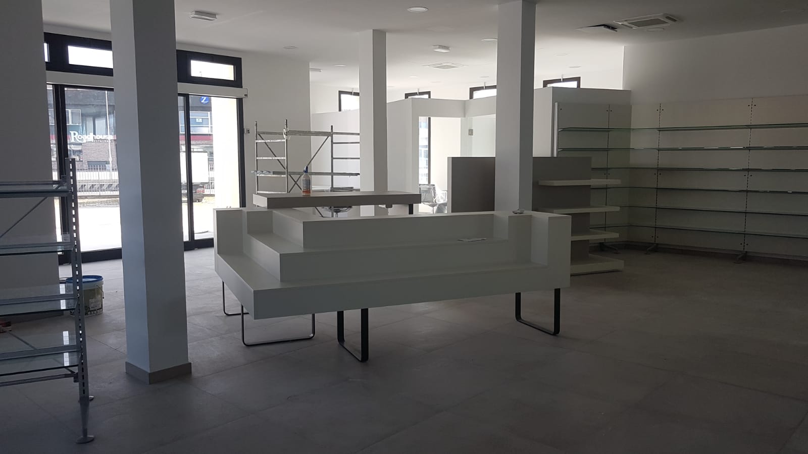 Ristrutturazione Palazzina FAR.COM S.P.A. 144