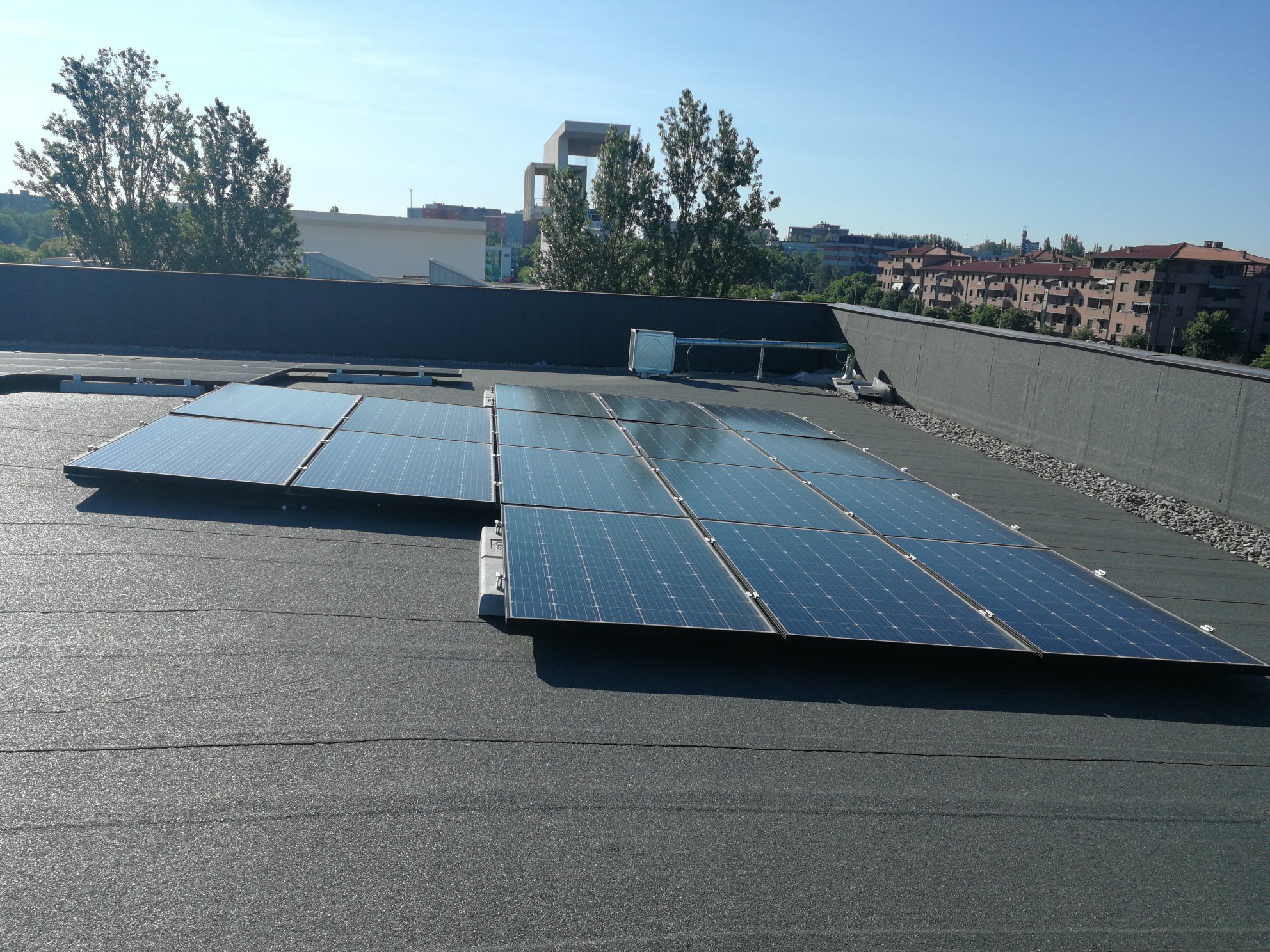 Realizzazione Impianti Elettrici e Meccanici Istituto Selmi e Corni 54